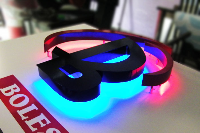 Alsancak Reklam Neon Led Işıklı Kutu Harf Tabela